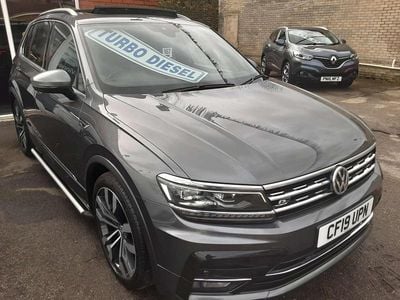 Used VW Tiguan R-line 150 HP (110 kW) 2019 Grey SUV