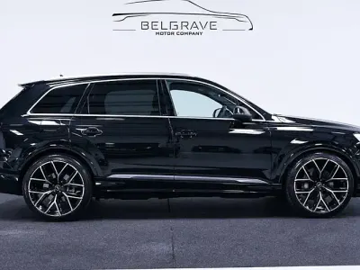 Used Audi Q7 S-Line 286 HP (210 kW) 2025 Mythos black metallic & valcona black leather SUV