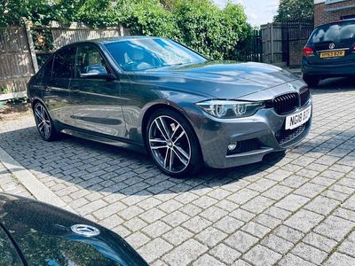 BMW 330e