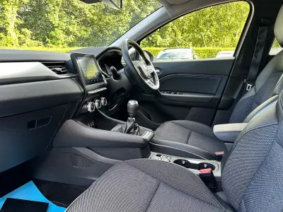 Used Renault Captur Techno 2023 Grey and black SUV