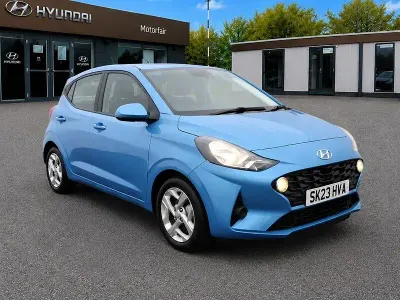 Used Hyundai i10 SE 67 HP (49 kW) 2023 Turquoise Hatchback