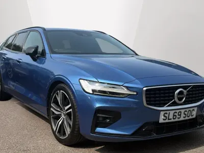 Used Volvo V60 R-Design Pro 190 HP (139 kW) 2019 Blue Estate