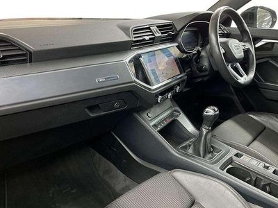 Used Audi Q3 S-Line 147 HP (108 kW) 2019 Black SUV