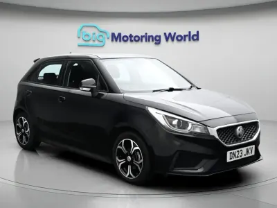 Usado MG MG3 Excite 106 HP (77 kW) 2023 Preto Citadino