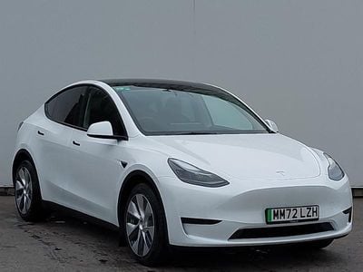 White Used 2022 Tesla Model Y RWD SUV | £23,498 (Fair price)
