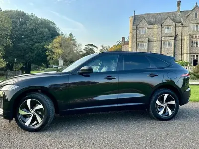Used Jaguar F-Pace R-Dynamic 404 HP (297 kW) 2023 Ultimate black SUV