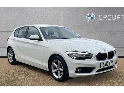 Used BMW 118 Comfort Edition 136 HP (100 kW) 2019 White Hatchback