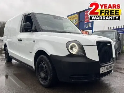 Used LEVC VN5 City 150 HP (110 kW) 2021 White MPV