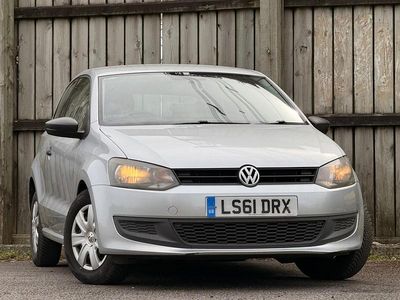 Used VW Polo S 70 HP (51 kW) 2011 Silver Hatchback