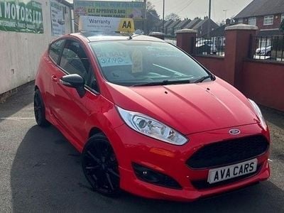 Used Ford Fiesta Zetec 140 HP (102 kW) 2014 Red Hatchback
