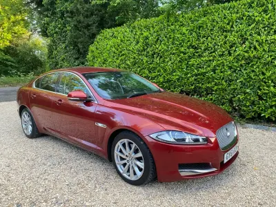 Gebraucht Jaguar XF Luxury 2012 Rot Limousine