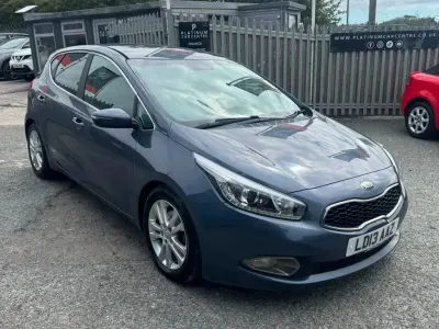 Used Kia Ceed 2013 Blue Hatchback