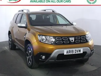 Used Dacia Duster Prestige 150 HP (110 kW) 2019 Orange SUV