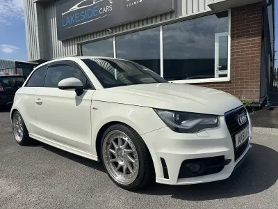 Used Audi A1 S-Line 185 HP (136 kW) 2011 White Hatchback