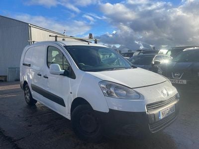 White Used 2013 Peugeot Partner S MPV | £1,649 (Fair price)