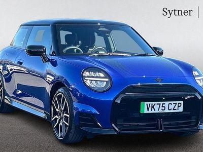 Used Mini Cooper Hatch 133 kW (181 HP) 2025 Blue Hatchback