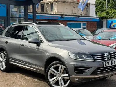 Used VW Touareg R-line Plus 262 HP (192 kW) 2017 Grey SUV