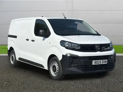 Used Vauxhall Vivaro 2025 White MPV