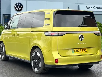 Used VW ID. Buzz Pro 210 kW (286 HP) 2025 Yellow MPV