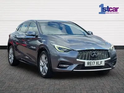 Used Infiniti Q30 Premium 109 HP (80 kW) 2017 Grey Hatchback