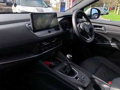 Used Nissan Qashqai Tekna 138 HP (101 kW) 2025 Silver SUV