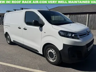 Używany Citroën Dispatch 2021 Biały Minivan
