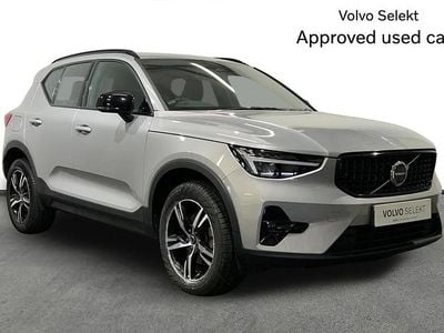 Used Volvo XC40 Plus 161 HP (118 kW) 2022 Silver SUV