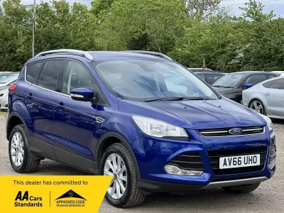 Second-hand Ford Kuga Titanium 2016 Albastru SUV