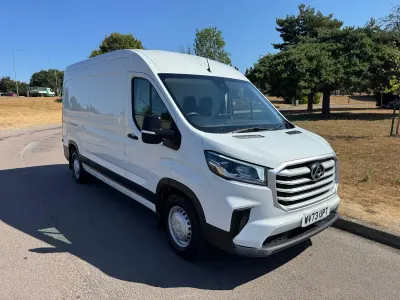 Used Maxus V90