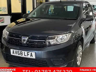 Used Dacia Sandero Essentiel 90 HP (66 kW) 2018 Grey Hatchback
