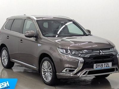 Used Mitsubishi Outlander P-HEV 177 HP (130 kW) 2019 Estate