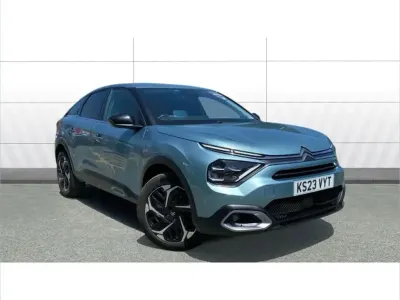Used Citroën C4 Shine 131 HP (96 kW) 2023 Blue SUV