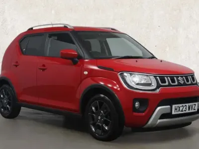 Usado Suzuki Ignis SZ-T 83 HP (61 kW) 2023 Vermelho SUV