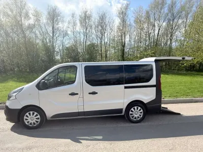 Used Renault Trafic Business 2018 Silver MPV