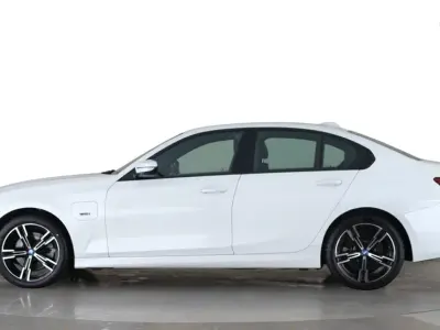 Used BMW 330e