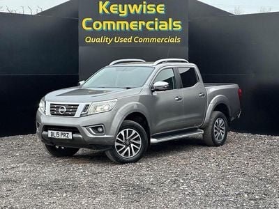 Grey Used 2019 Nissan Navara Tekna Pickup | £15,990 (Good price)
