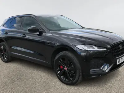 Usado Jaguar F-Pace R-Dynamic 204 HP (150 kW) 2022 Preto SUV