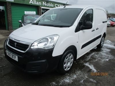 used Peugeot Partner 1.6 BlueHDi 854 Professional Panel Van 5dr Diesel Manual L1 (112 g/km 97.64 bhp)