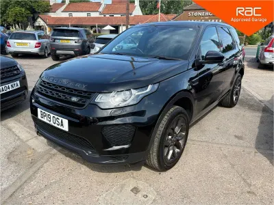 Used Land Rover Discovery 5 Landmark 2019 Black SUV