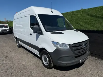 Usado Mercedes Sprinter Progressive 2022 Branco Van