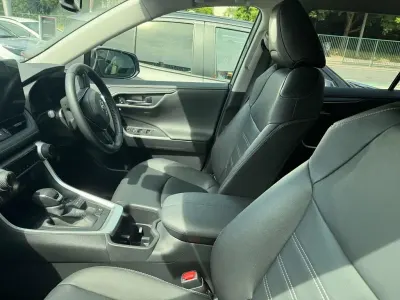 Used Toyota RAV4 Hybrid