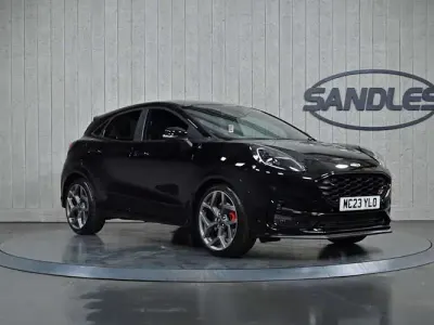 Używany Ford Puma ST 200 KM (147 kW) 2023 Czarny SUV