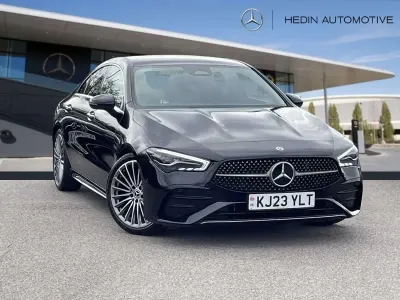 Begagnad Mercedes CLA180 AMG Line Premium 2023 Svart Sedan