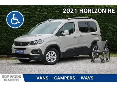 Used Peugeot Rifter Allure 100 HP (73 kW) 2021 Beige MPV