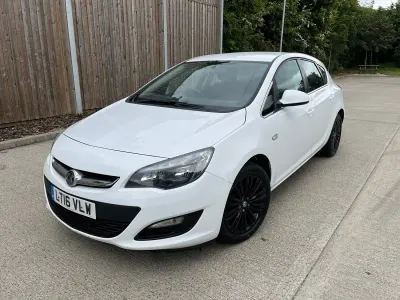 Usado Vauxhall Astra