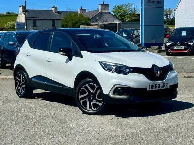Second-hand Renault Captur Iconic 90 CP (66 kW) 2019 Alb SUV