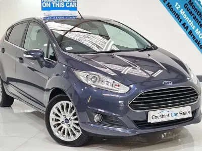 Used Ford Fiesta Titanium 125 HP (91 kW) 2013 Grey Hatchback