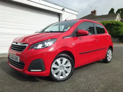 Used Peugeot 108 Active 68 HP (50 kW) 2015 Red Hatchback