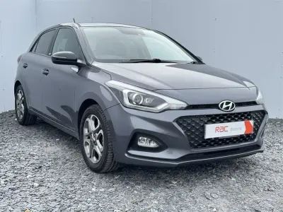 Używany Hyundai i20 84 KM (61 kW) 2020 Szary Hatchback