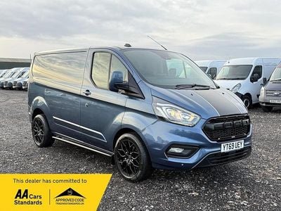 Blue Used 2019 Ford Transit Custom Limited Van | £12,795 (Super price)